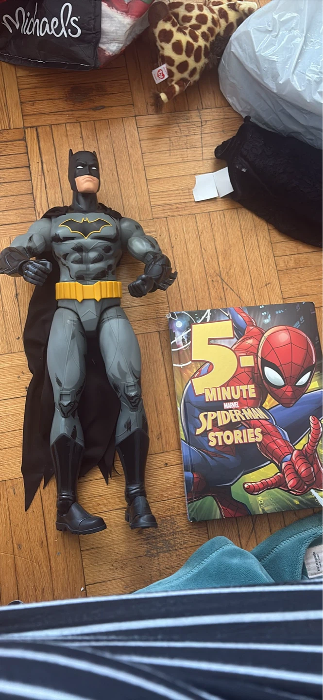 Large Batman Action Figure - photo 2
