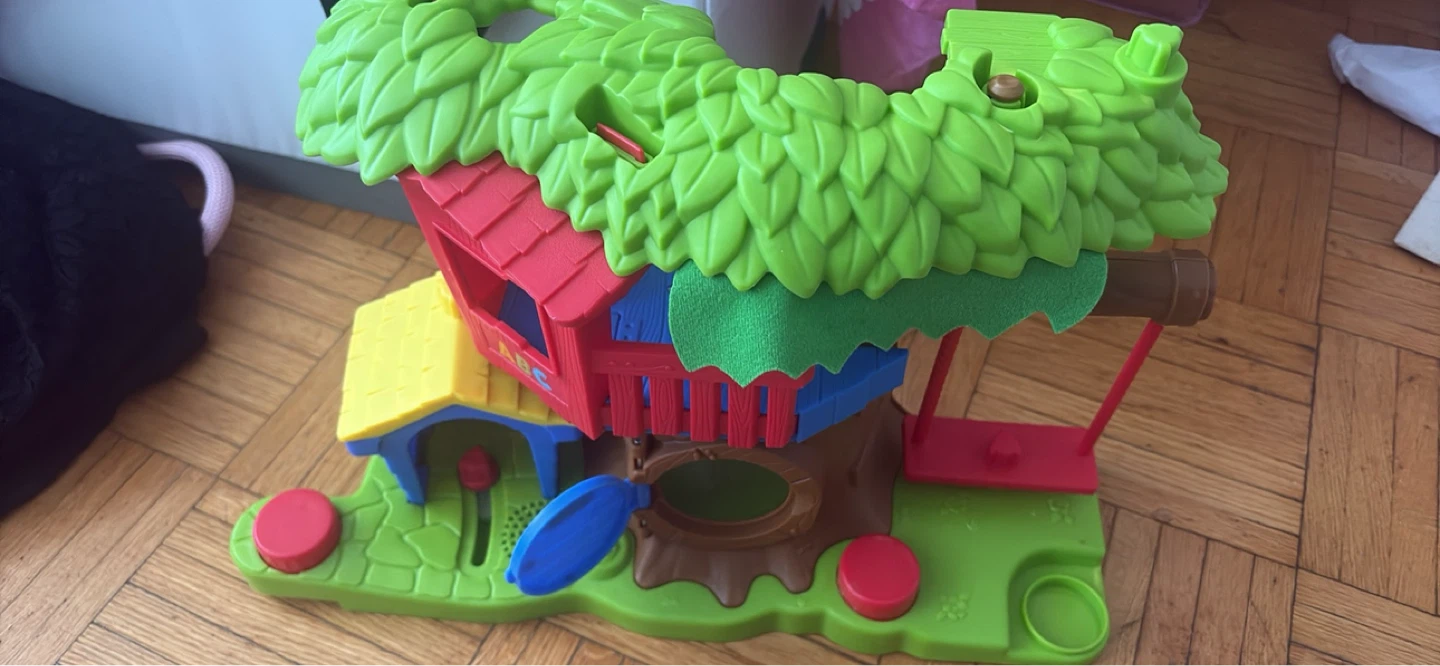 Fisher-Price Little People Treehouse Playset - photo 2