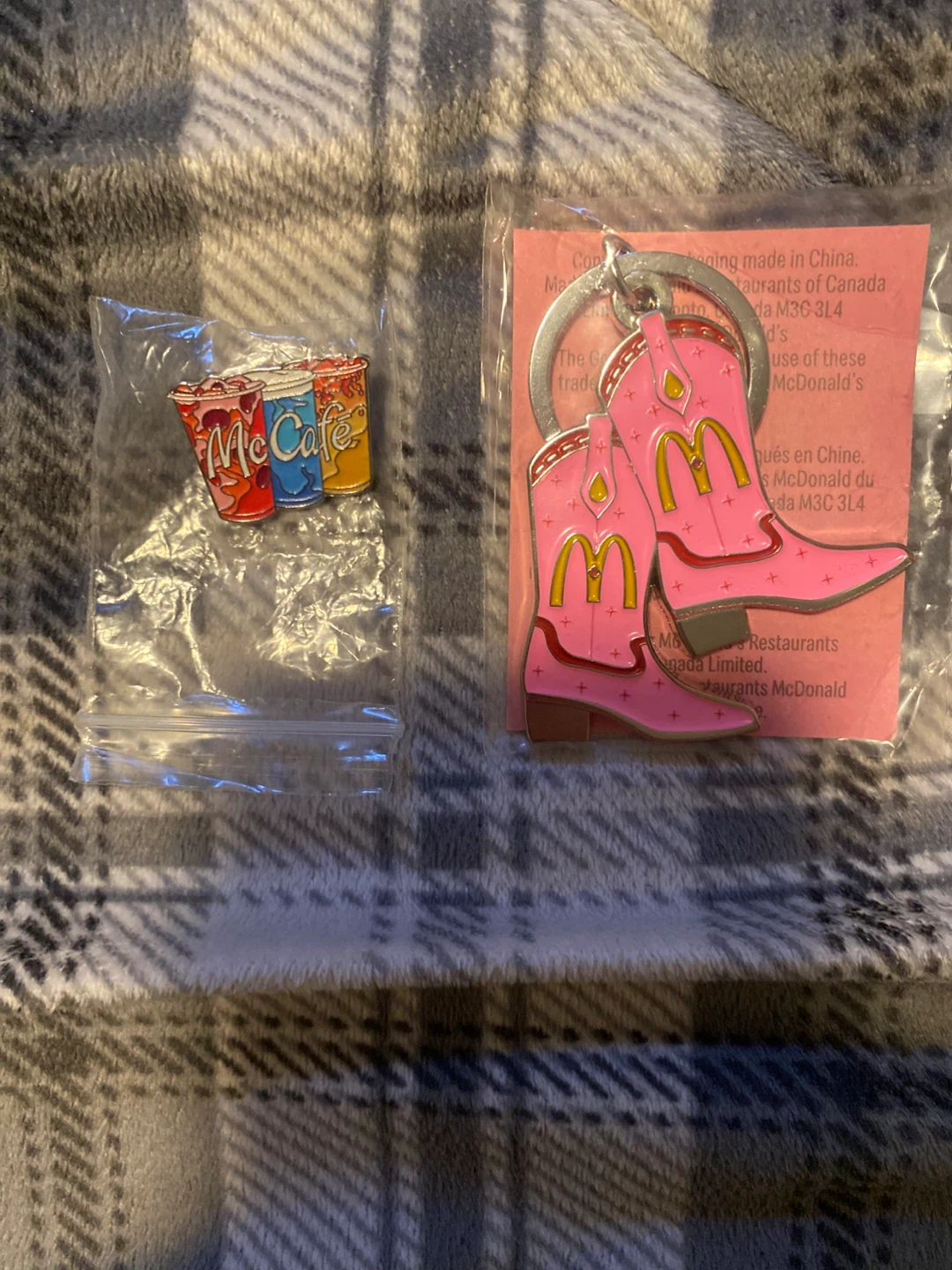 McDonald's McCafe Pin & Shania Twain Keychain