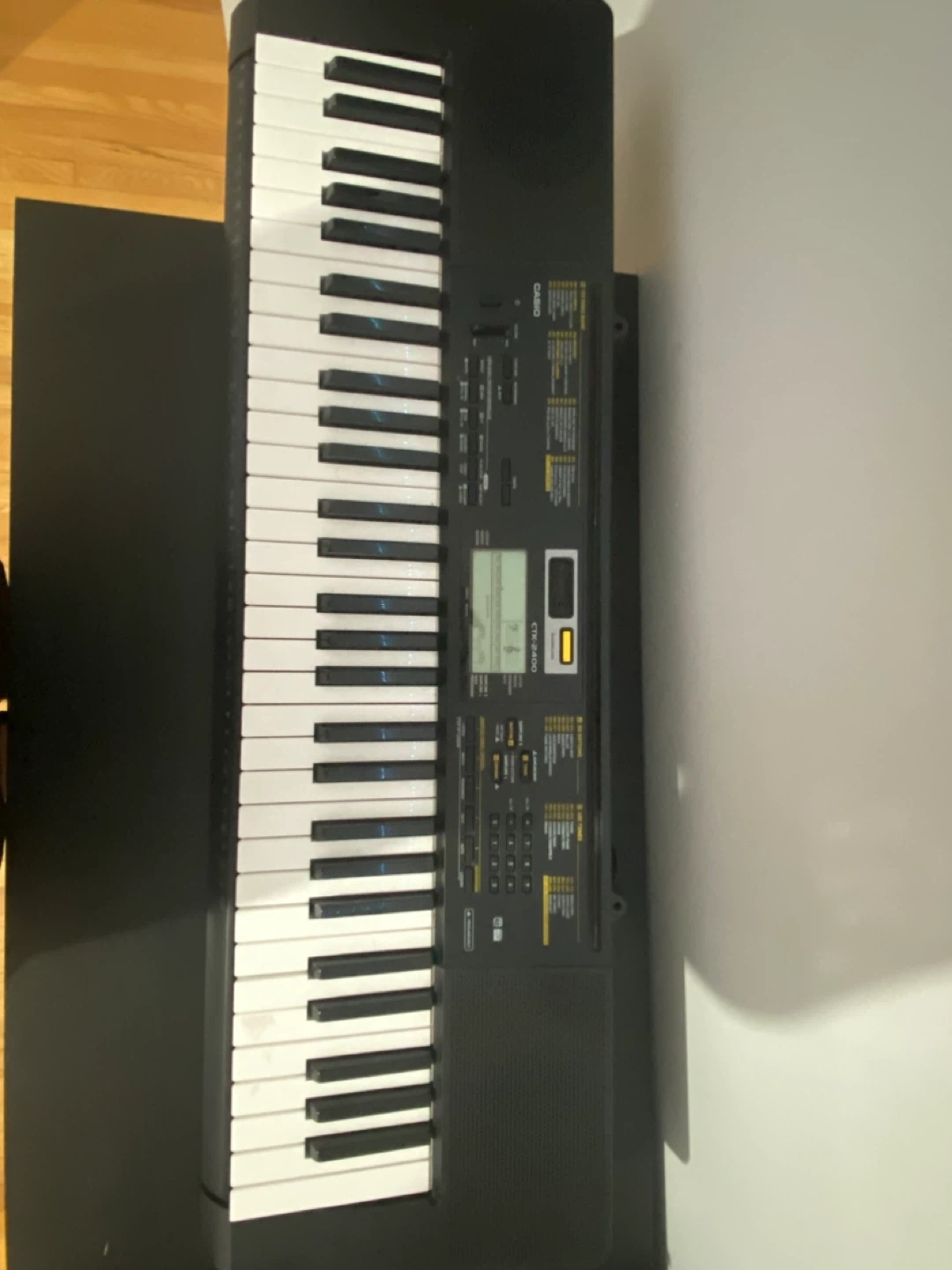 Casio CTK-2400 Keyboard + Power Adapter + Microphone