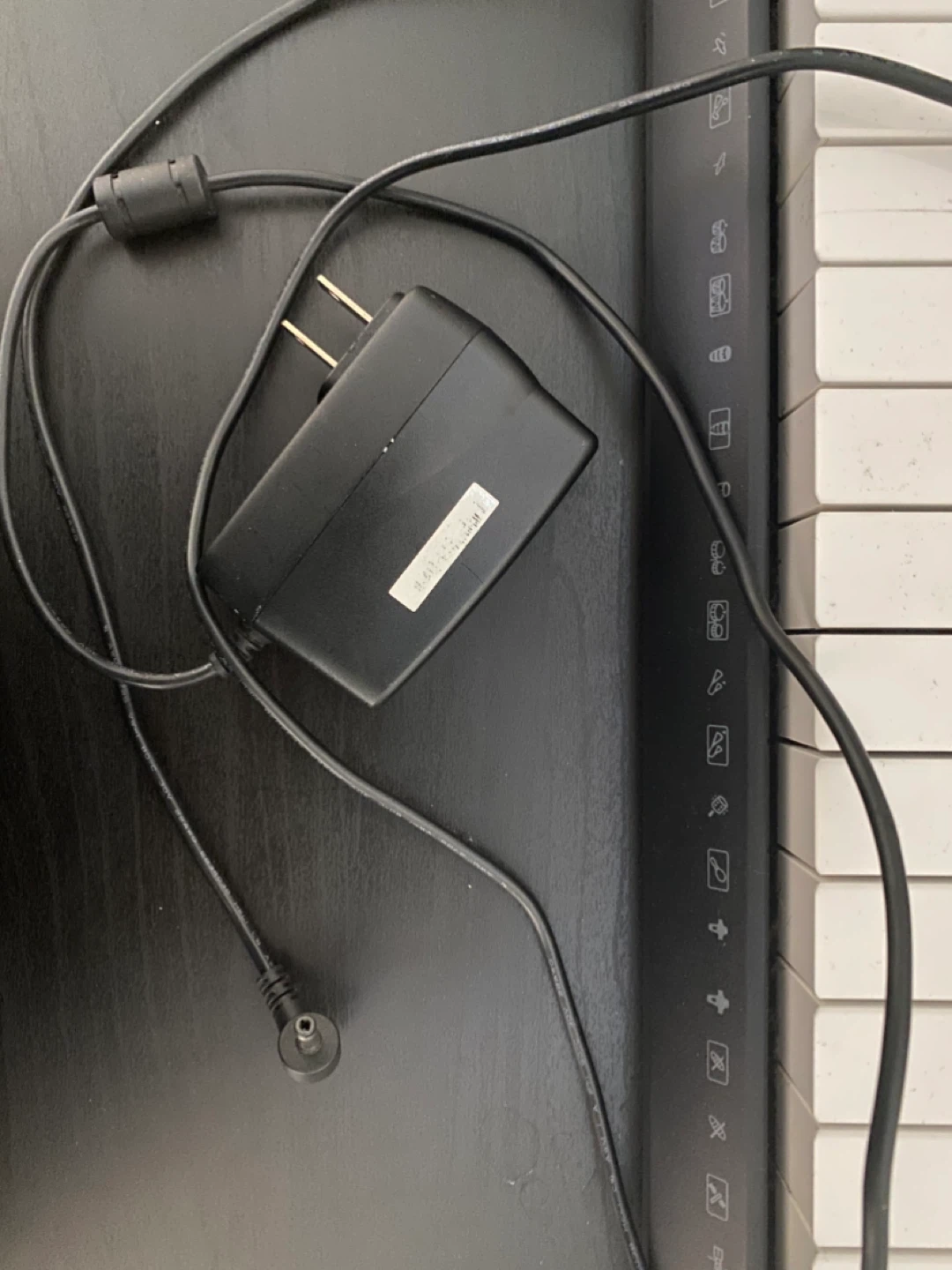 Casio CTK-2400 Keyboard + Power Adapter + Microphone - photo 3