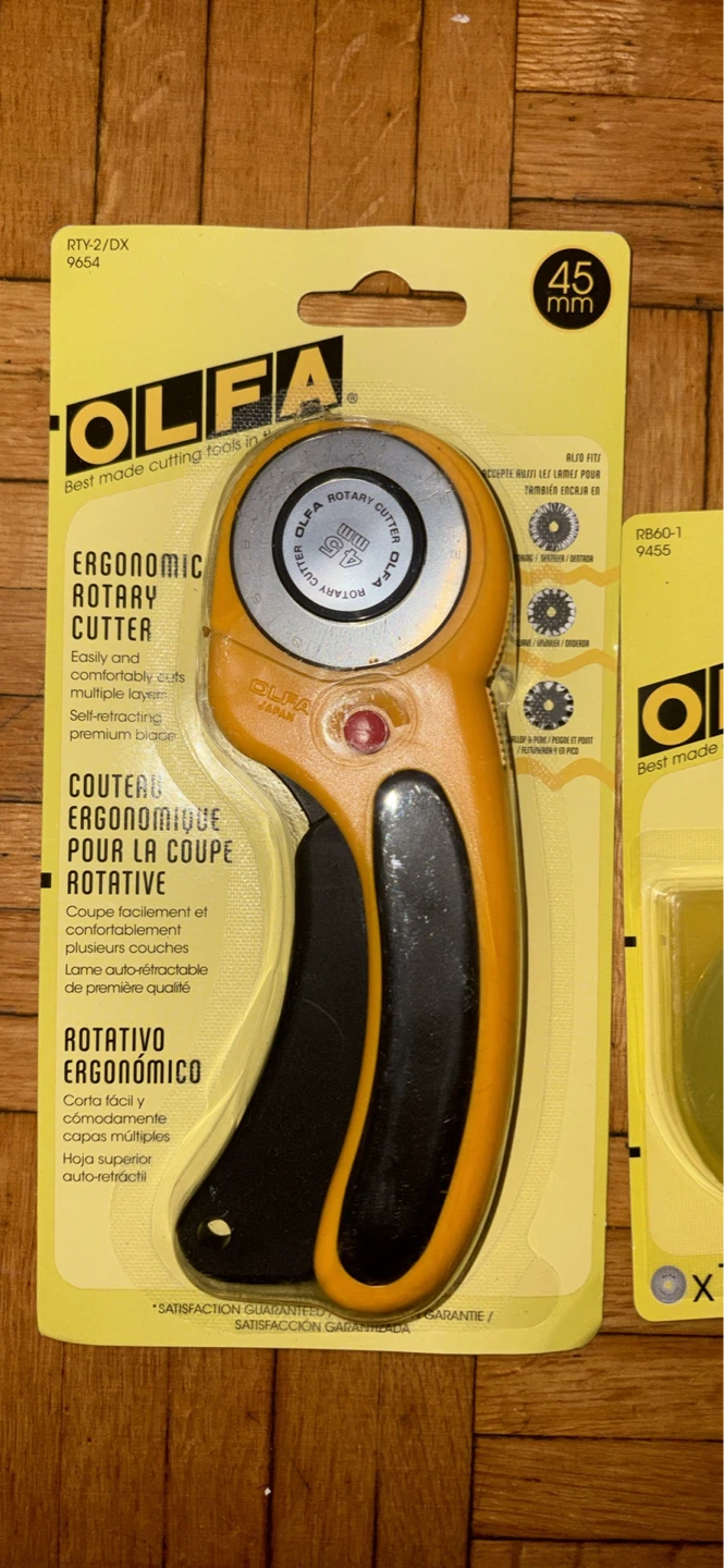Olfa Ergonomic Rotary Cutter with 45mm and 60mm