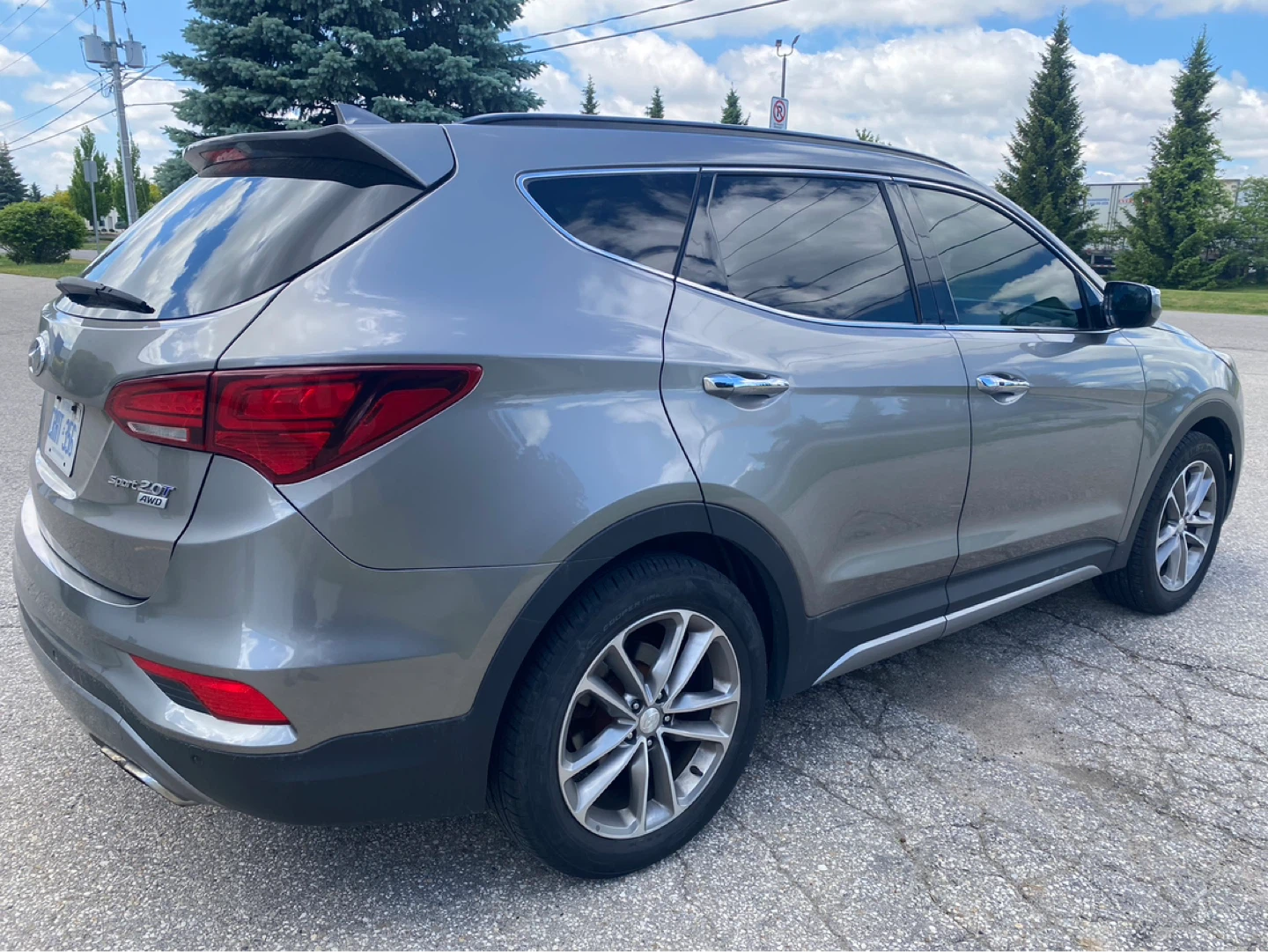 Safetied Hyundai Santa Fe Limited 2.0T AWD SUV - photo 4