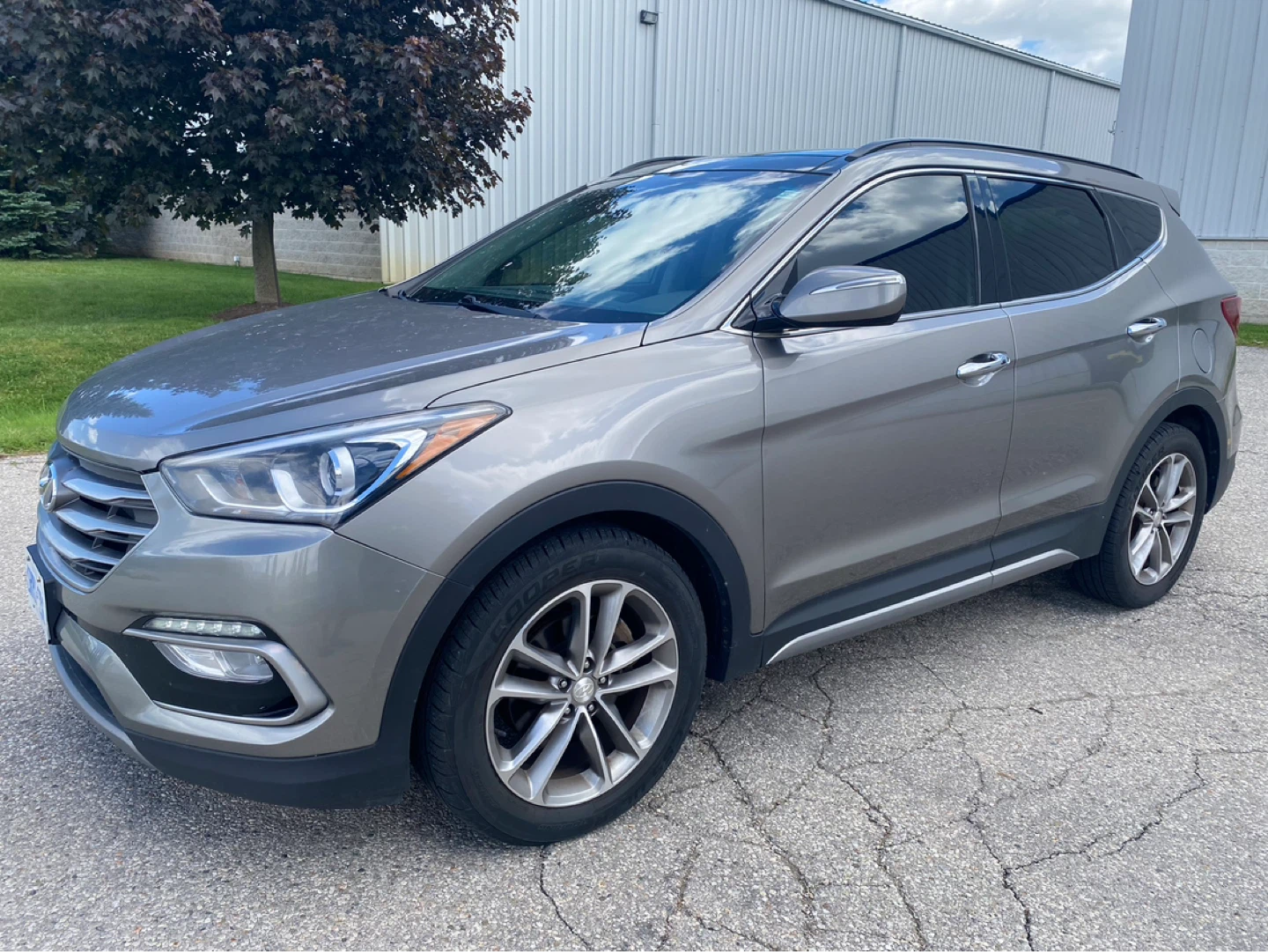 Safetied Hyundai Santa Fe Limited 2.0T AWD SUV