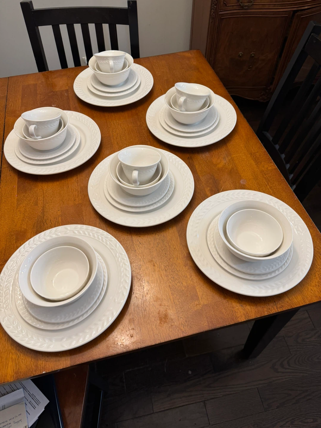 White Dinnerware Set with Embossed Rim