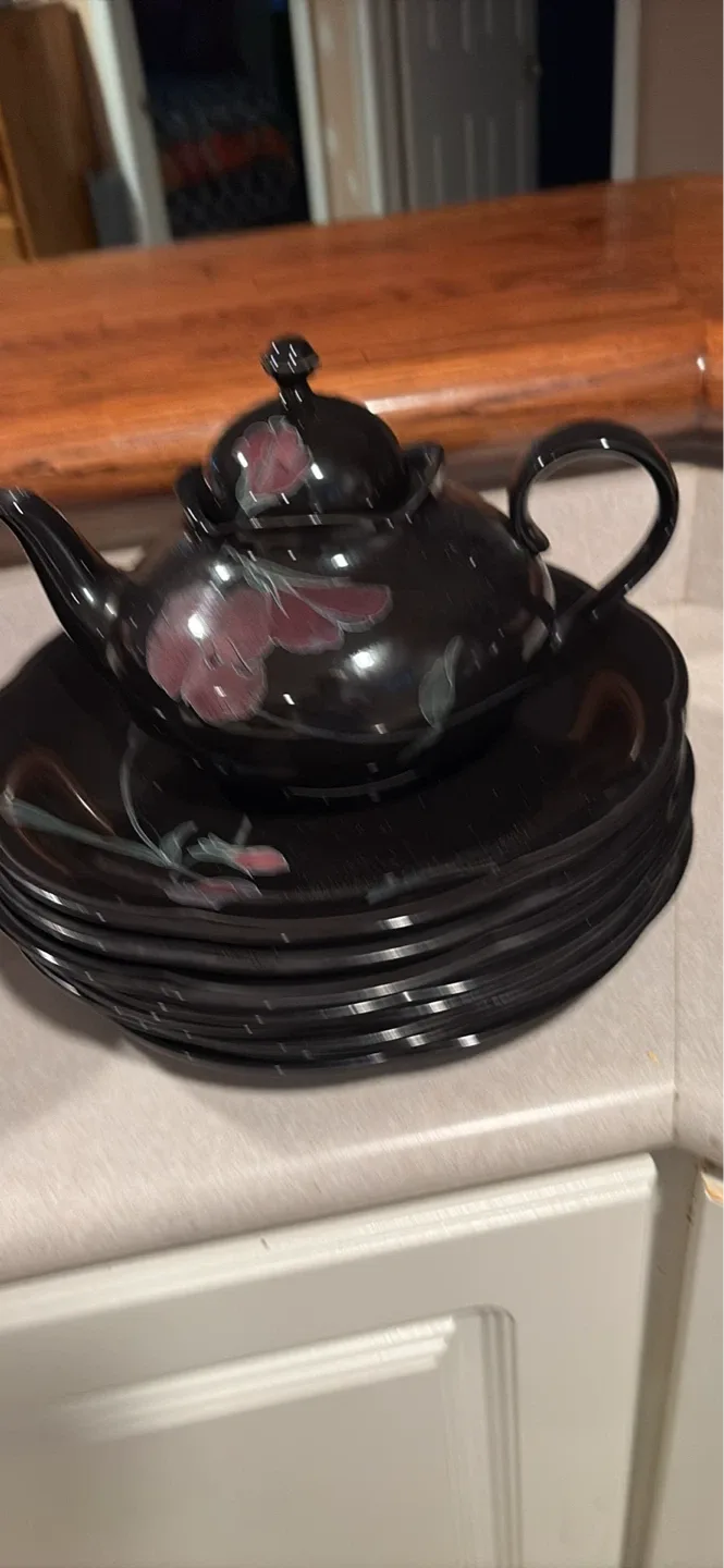 Mikasa Dishes & Tea Pot