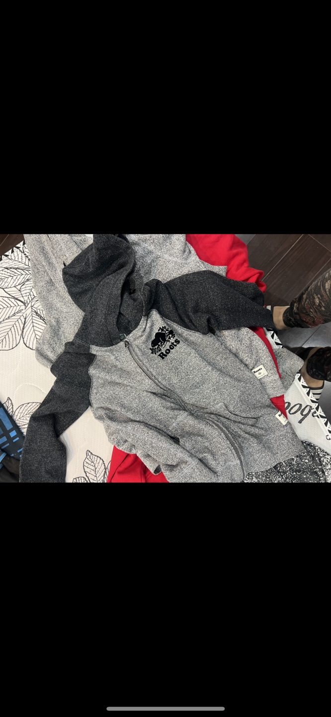Boys size 10/14 year lot Roots Grey Full Zip Hoodie and more - photo 4