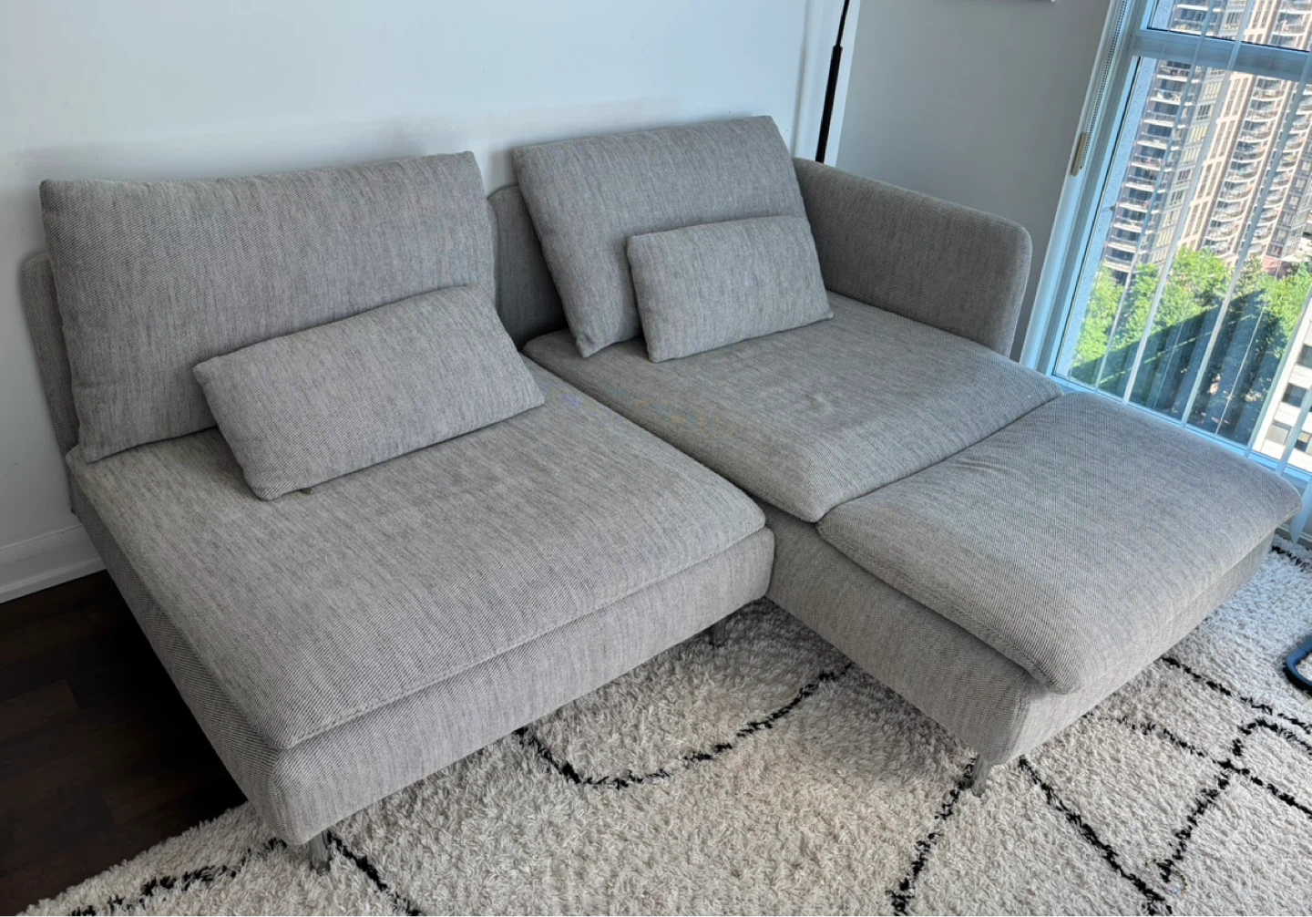 IKEA SÖDERHAMN Sectional Sofa (Light Gray)