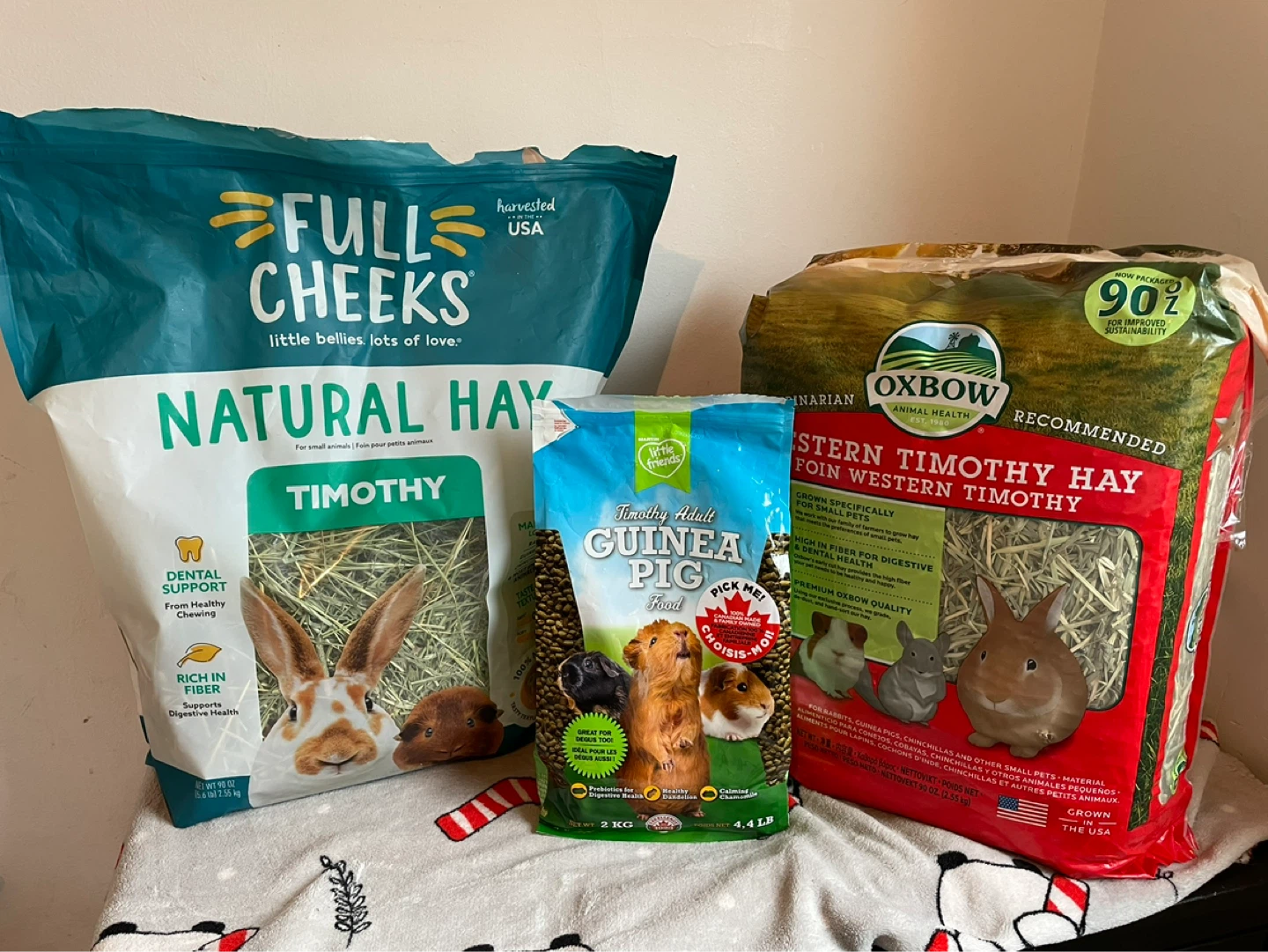 Guinea Pig Food & Timothy Hay Lot