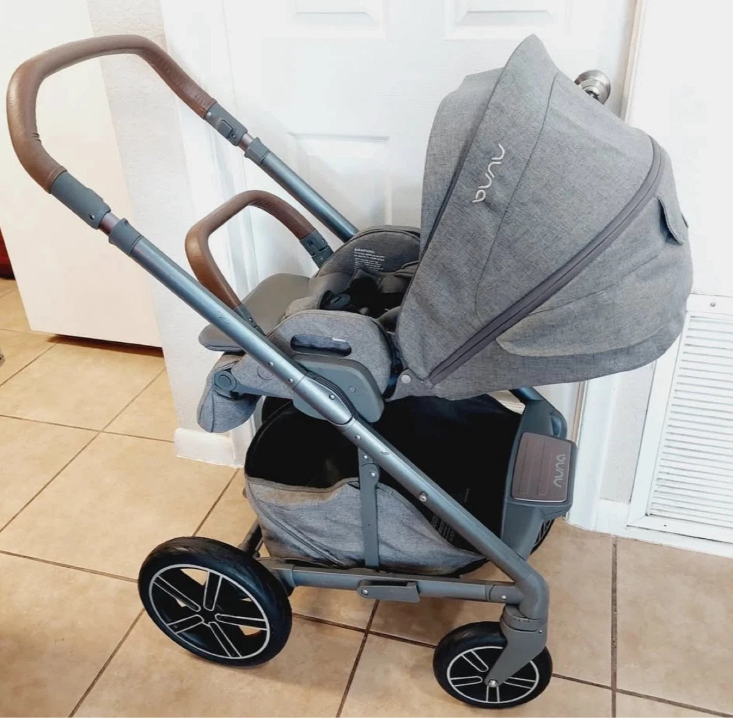 Nuna Stroller, bassinet and Car Seat Travel System - photo 3