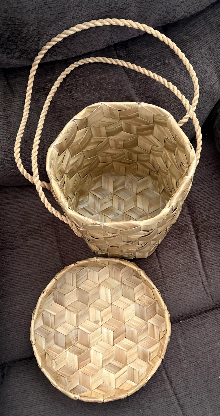 ✨✨Woven Straw Basket with Lid and Handle - photo 2