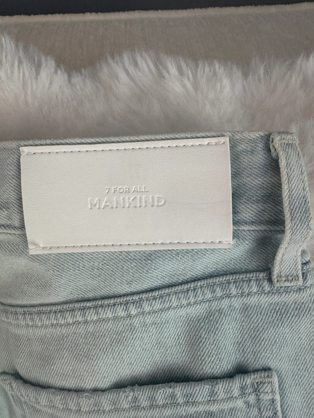 7 For All Mankind Embroidered Cut Off Denim Shorts Size 26 - photo 4