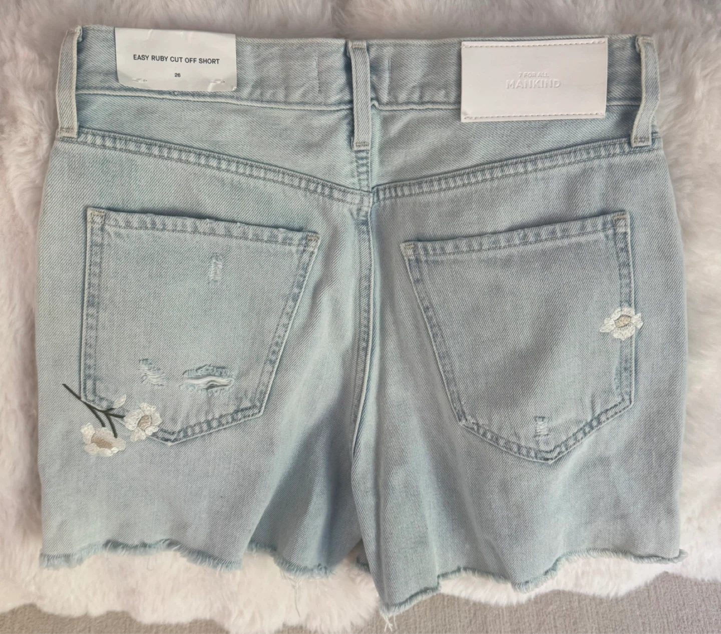 7 For All Mankind Embroidered Cut Off Denim Shorts Size 26 - photo 2