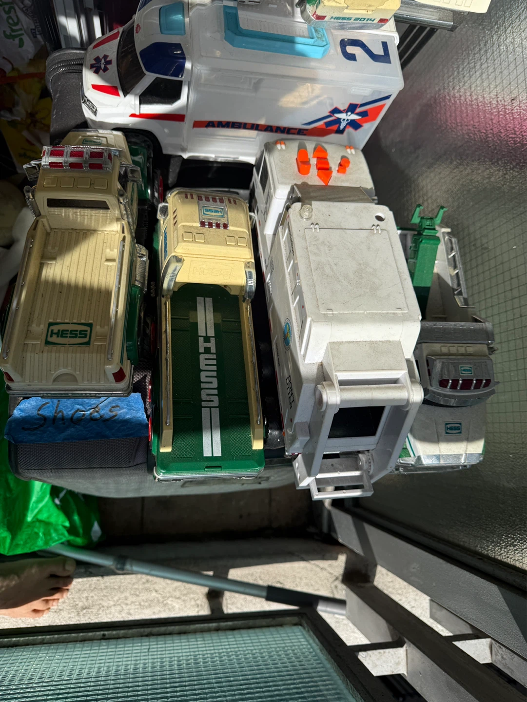 Hess Toy Trucks Collection - photo 3