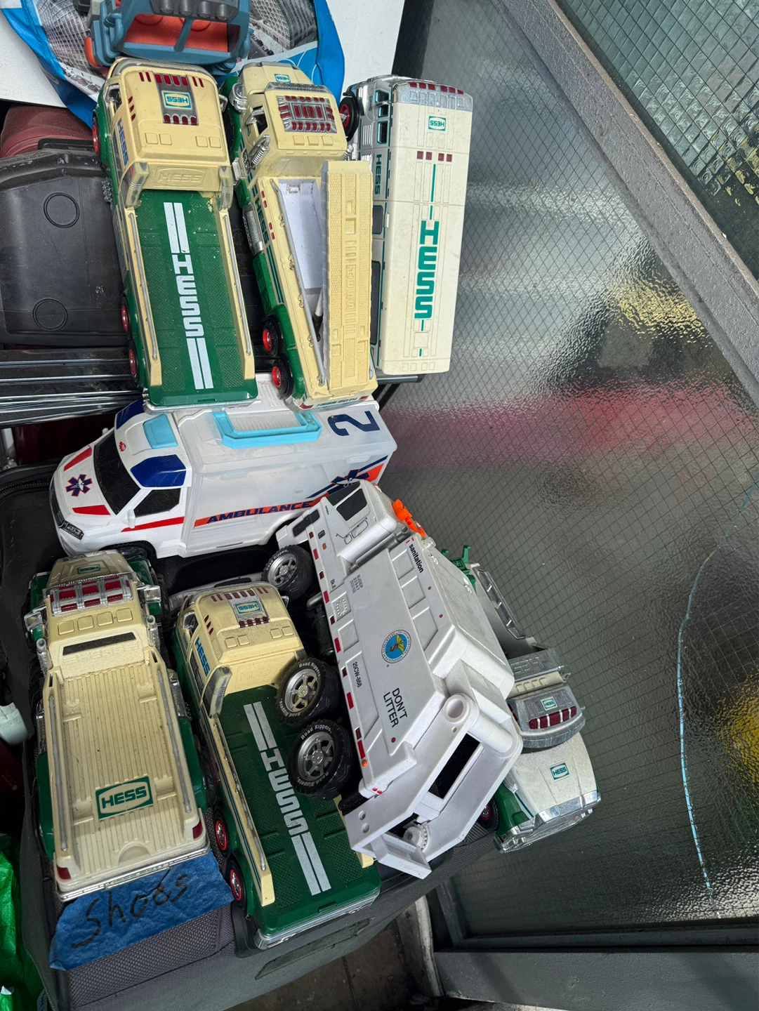 Hess Toy Trucks Collection - photo 5