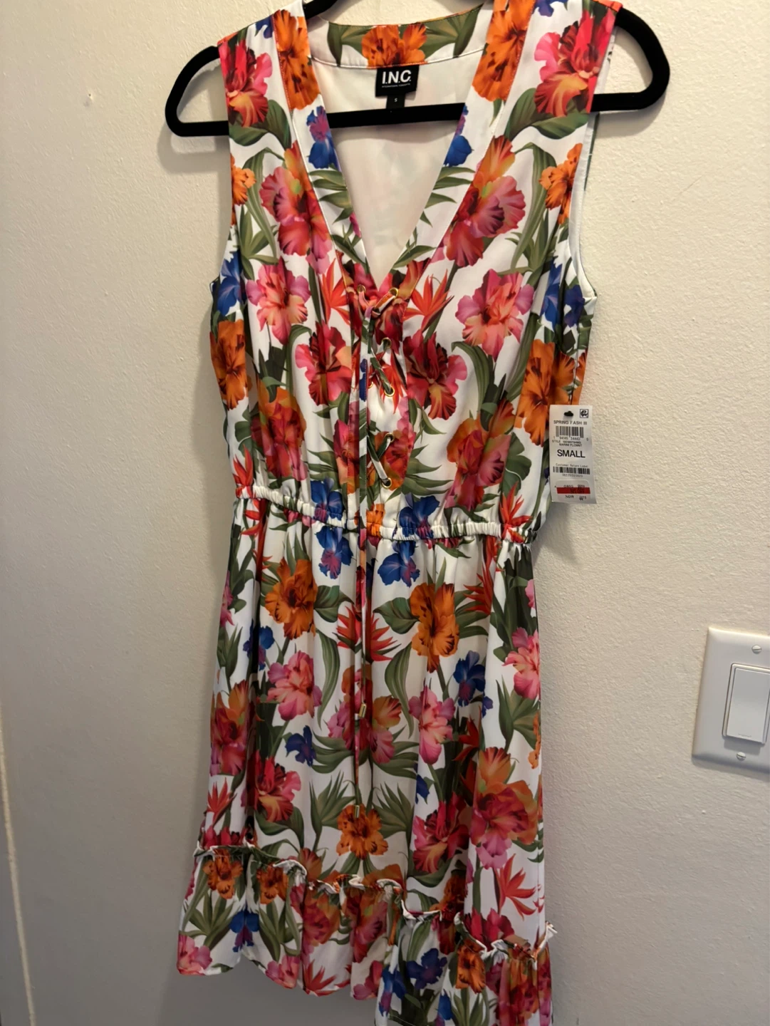 NEW-INC Floral Print Sleeveless V-Neck Dress Small