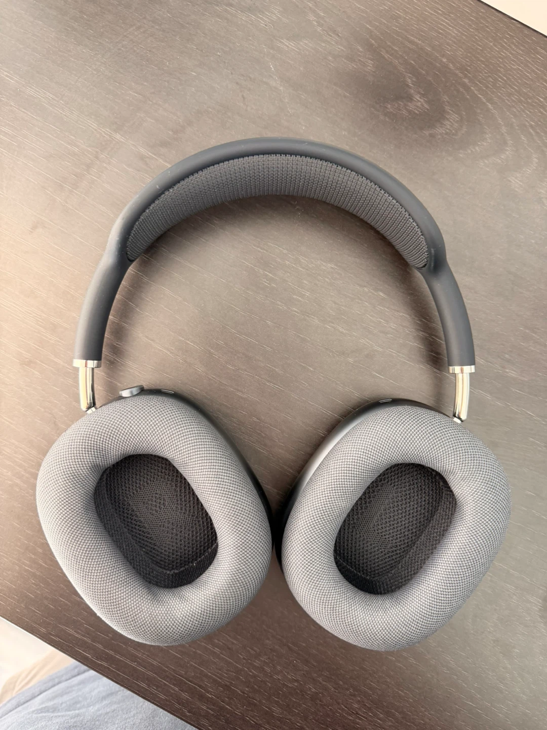 Apple AirPods Max (USB-C) in Midnight - photo 4