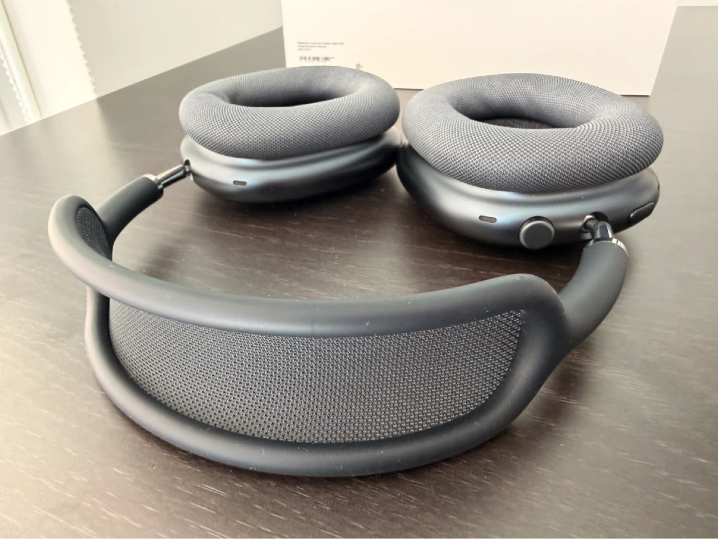 Apple AirPods Max (USB-C) in Midnight - photo 5