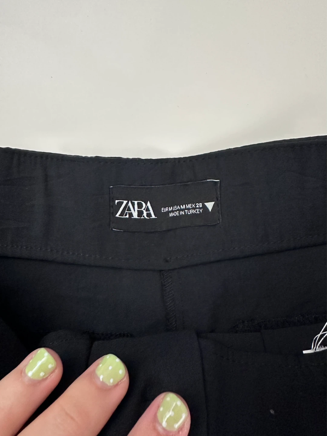 Zara Black Shorts Size M - photo 2