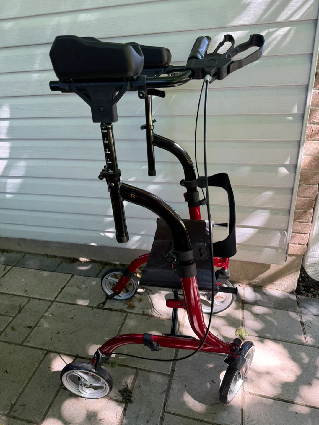 Upright walker - photo 2