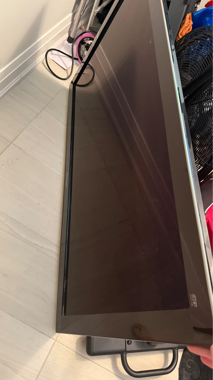 Samsung Flat Screen TV