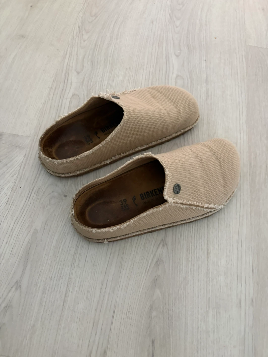 Birkenstock Tan Clogs Size 39