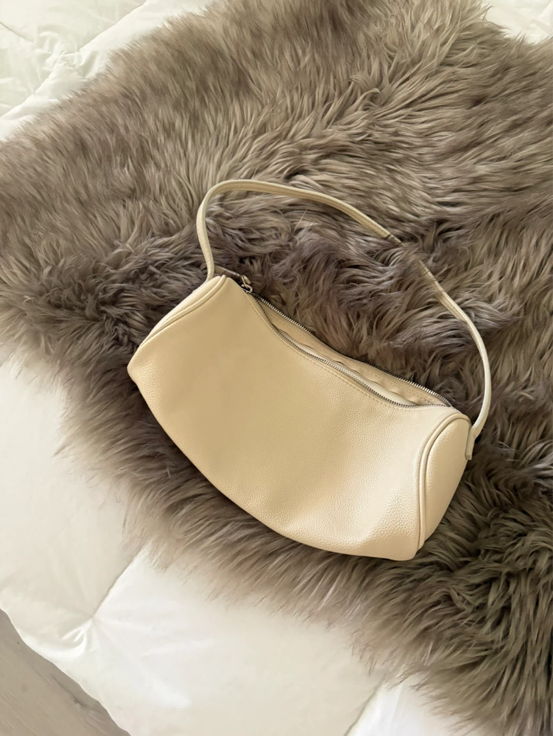 Oak & Fort purse cream