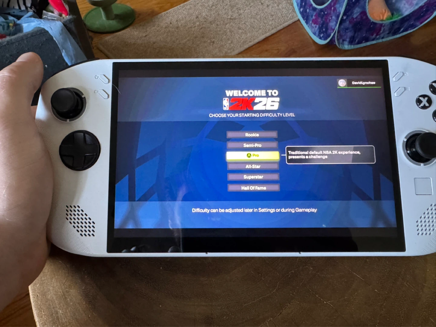 Lenovo Legion Go S, WINDOWS 11 - glacier white - photo 4