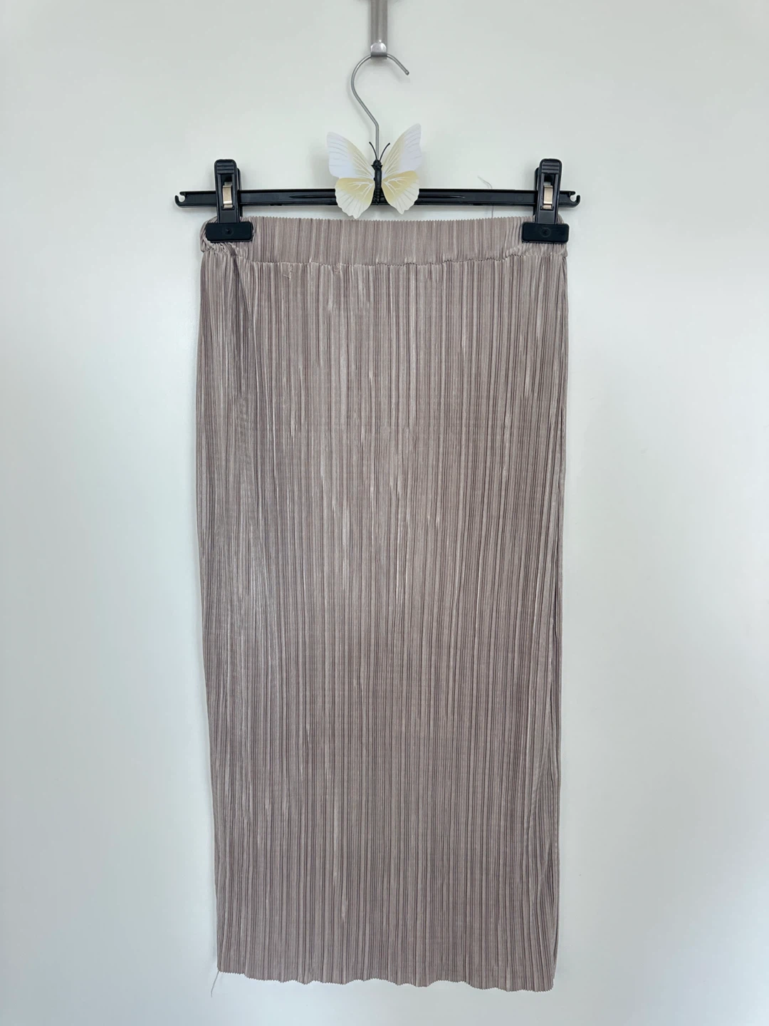 Oak + Fort Pleated Midi Skirt