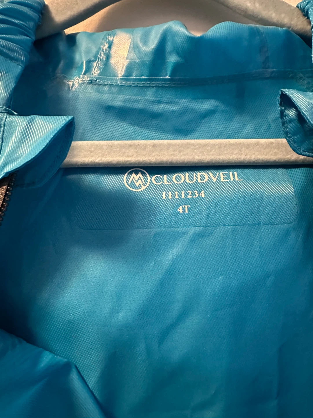 New toddler rain suit 4T - photo 3