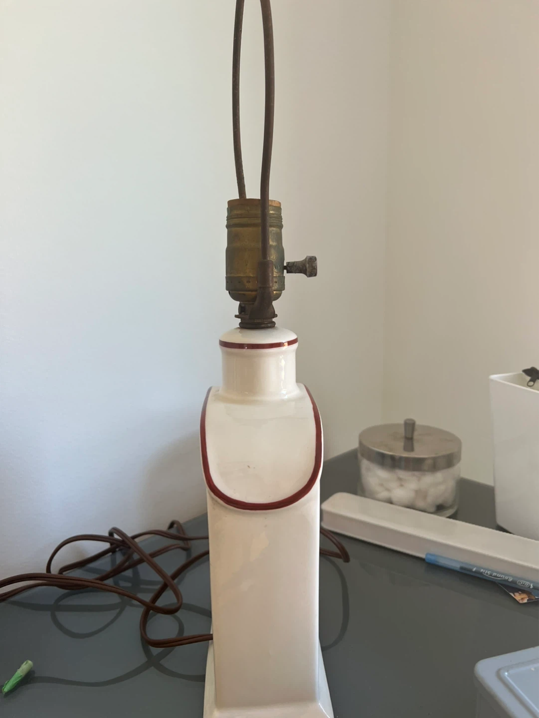 Vintage Infantry Ceramic Lamp Base - photo 5