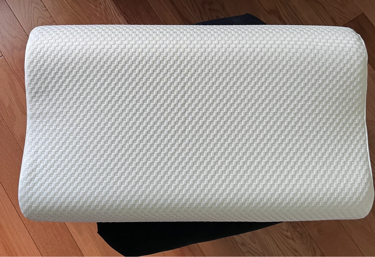 Orthopedic Memory Foam Pillow