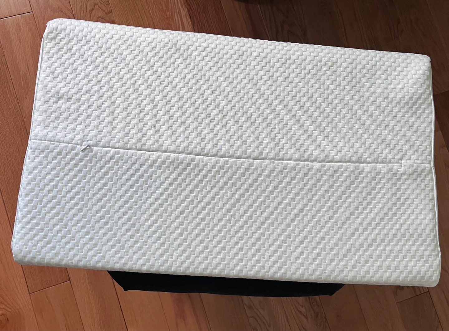 Orthopedic Memory Foam Pillow - photo 2