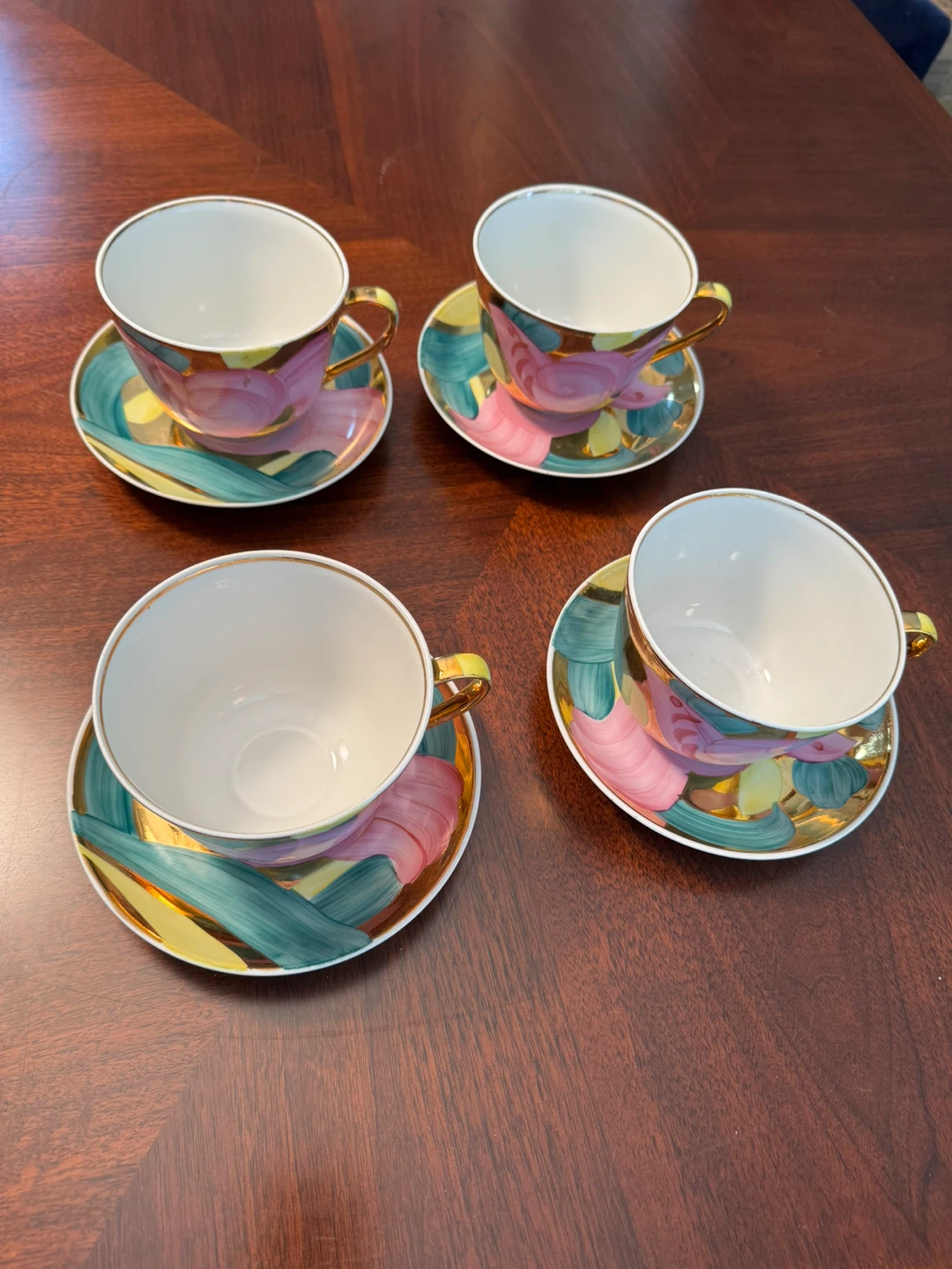 Dulevo USSR Teacups and Saucers Set (4)