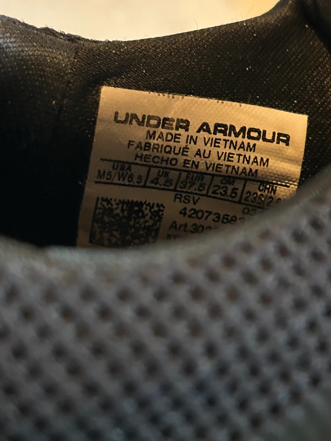 Under Armour Project Rock 6 Training Shoes Boy size 5 - photo 4