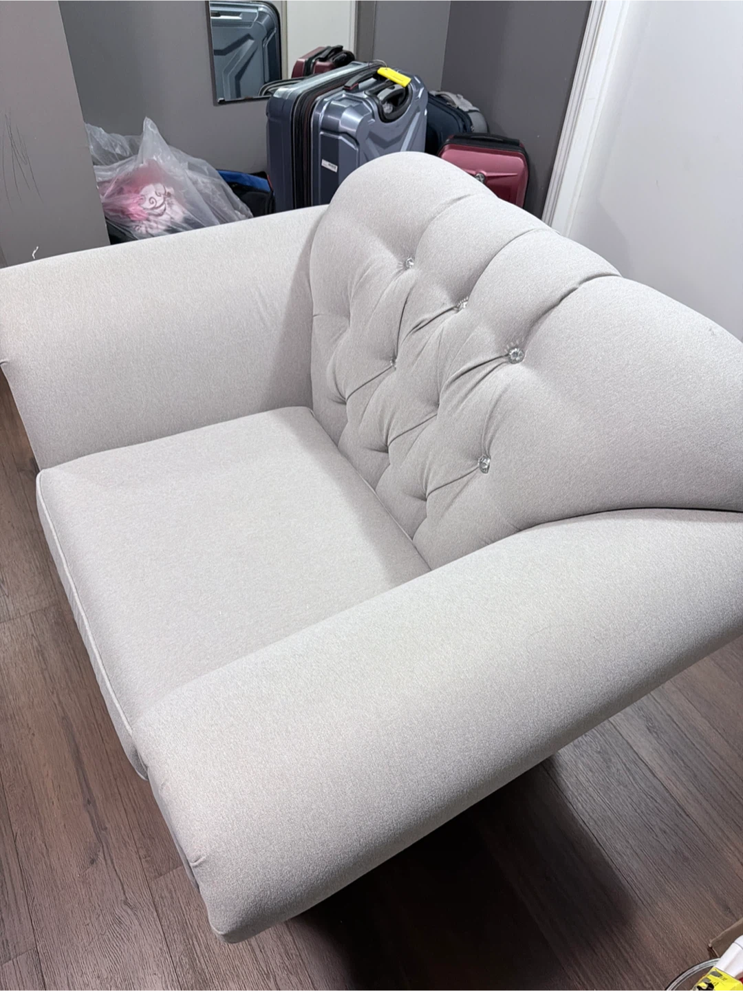 Tufted Accent Armchair - photo 3