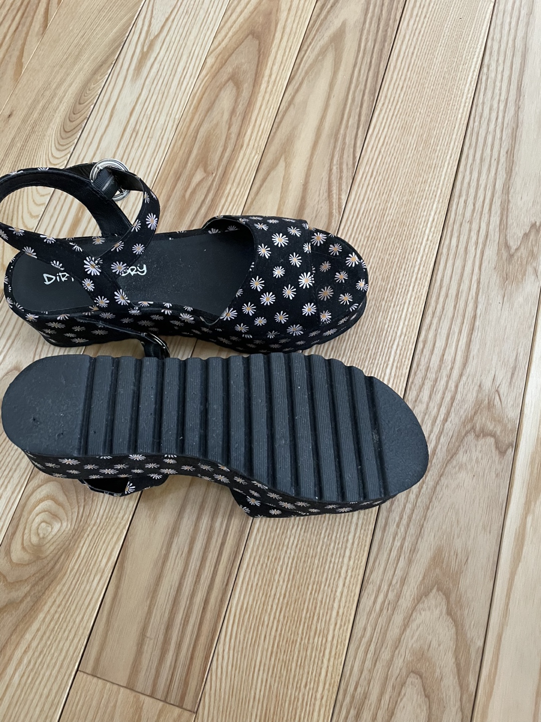 Dirty Laundry Daisy Sandals Sz 7.5 - photo 3