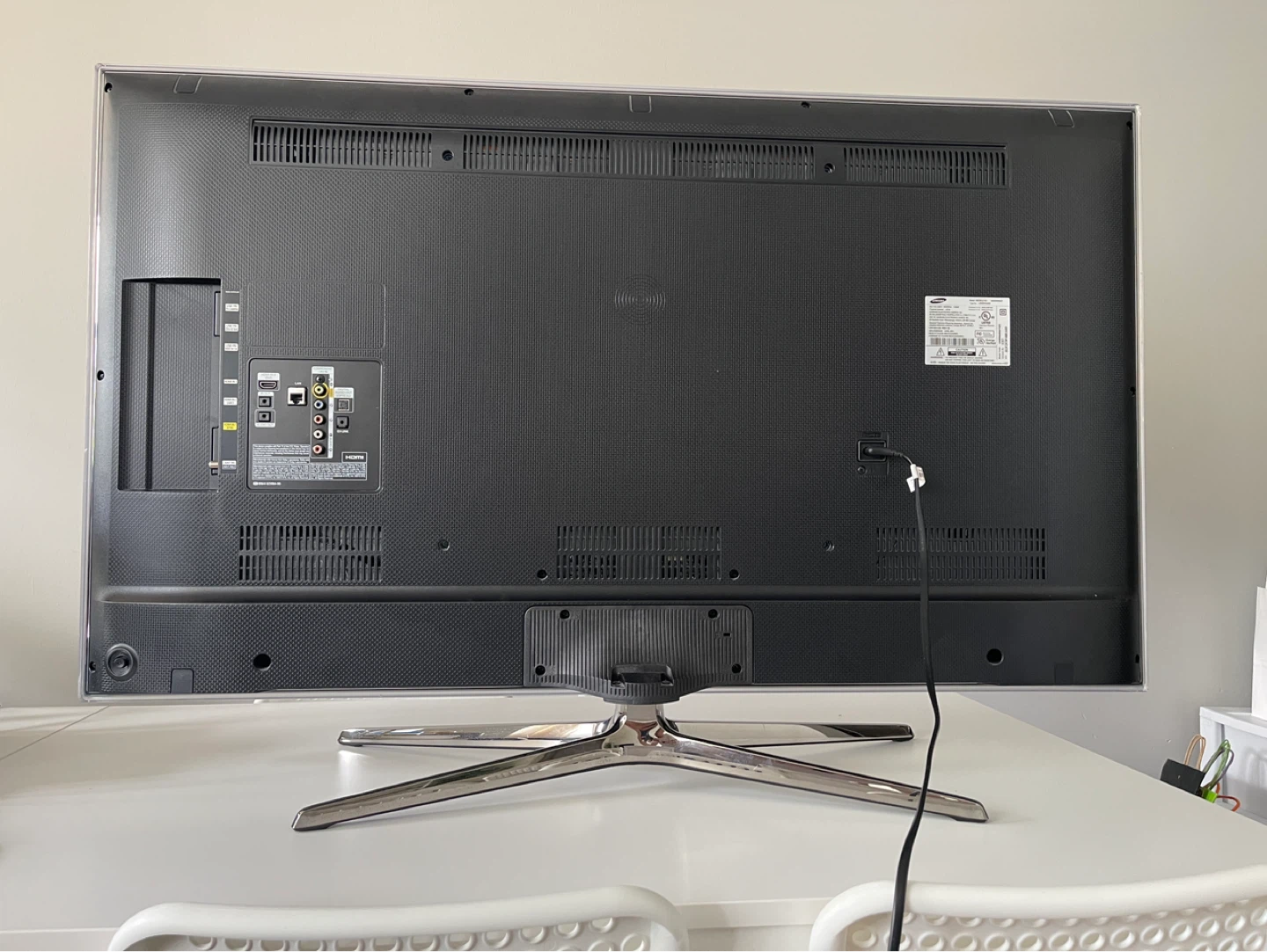 50" Samsung Smart TV with Stand & Remote – As-Is - photo 5