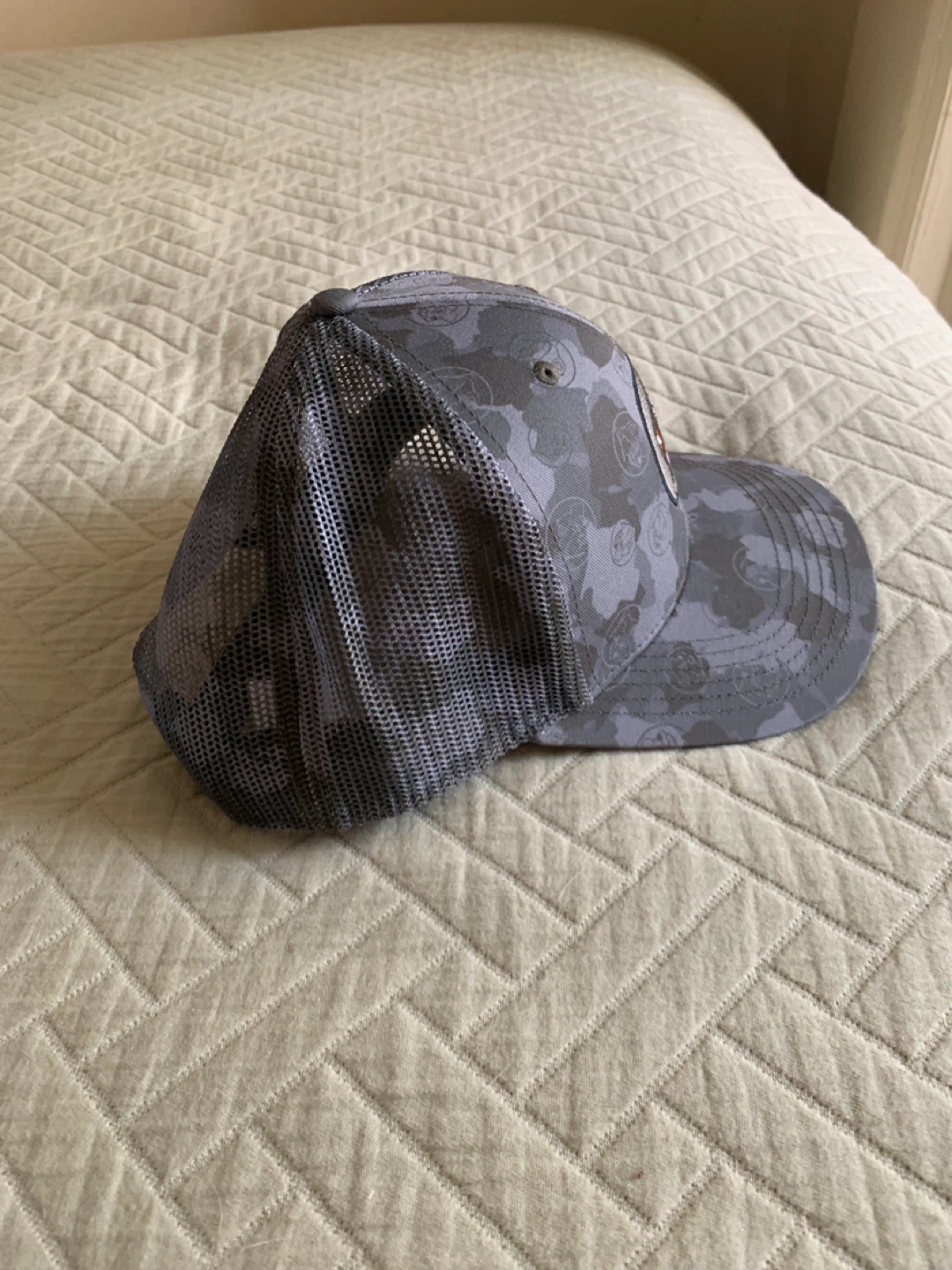 Buc-ee's Camo Mesh Snapback Hat - photo 4