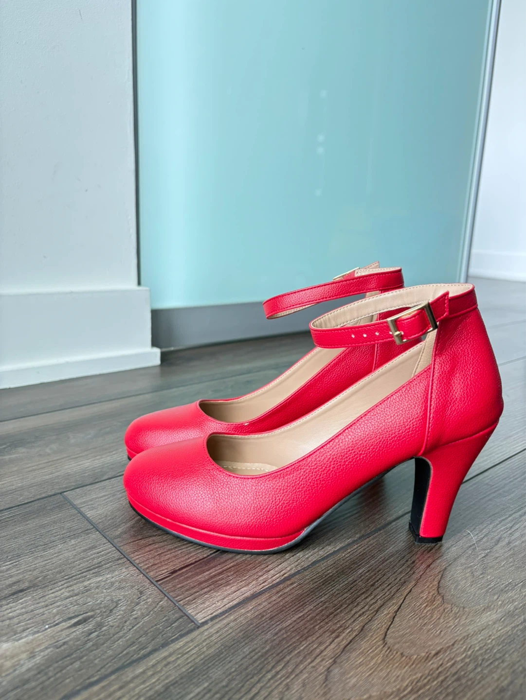 Red Round Toe Heels with Ankle Strap Vintage