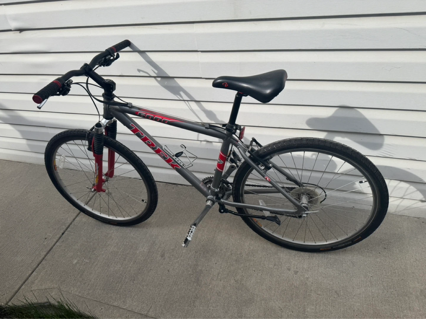 Trek Aluminum Mountain Bike - photo 2