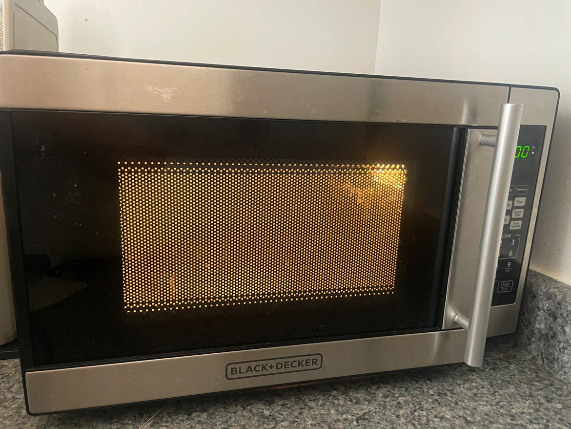 BLACK+DECKER Microwave