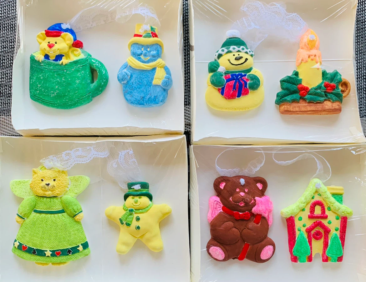 NEW Christmas Ornaments hand-painted w/ FREE gift - photo 3