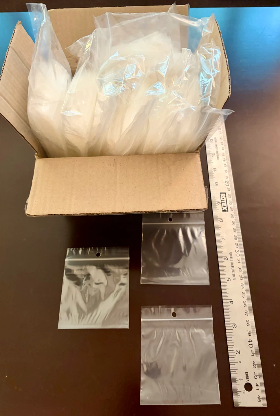 Gift bags(110), 3x3” poly bags(900), jewellery boxes(6) - photo 2