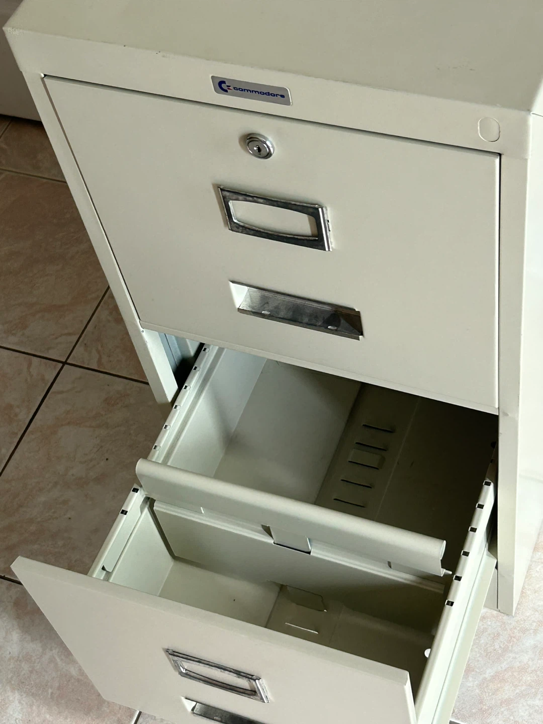 Commodore 2-Drawer Filing Cabinet - photo 2