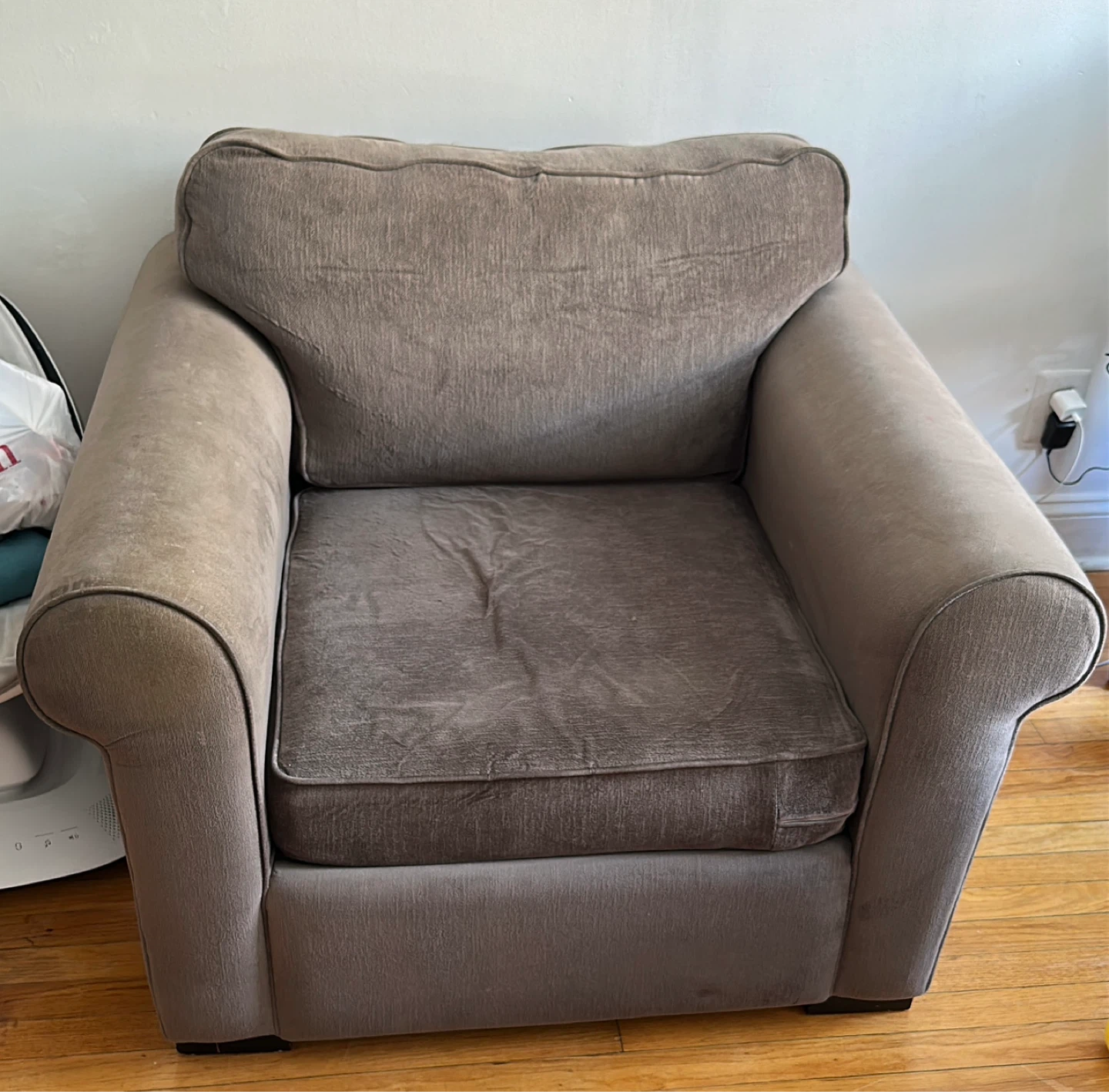 Sleeper Sofa with Queen Mattress - photo 2