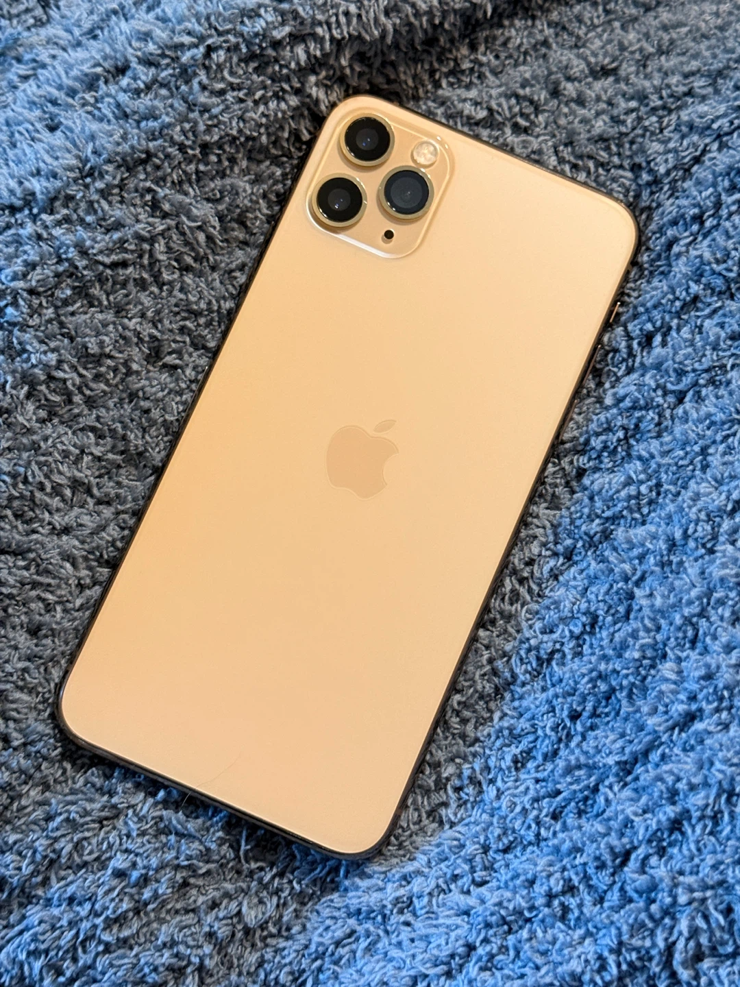 Apple iPhone 11 Pro Max- Gold