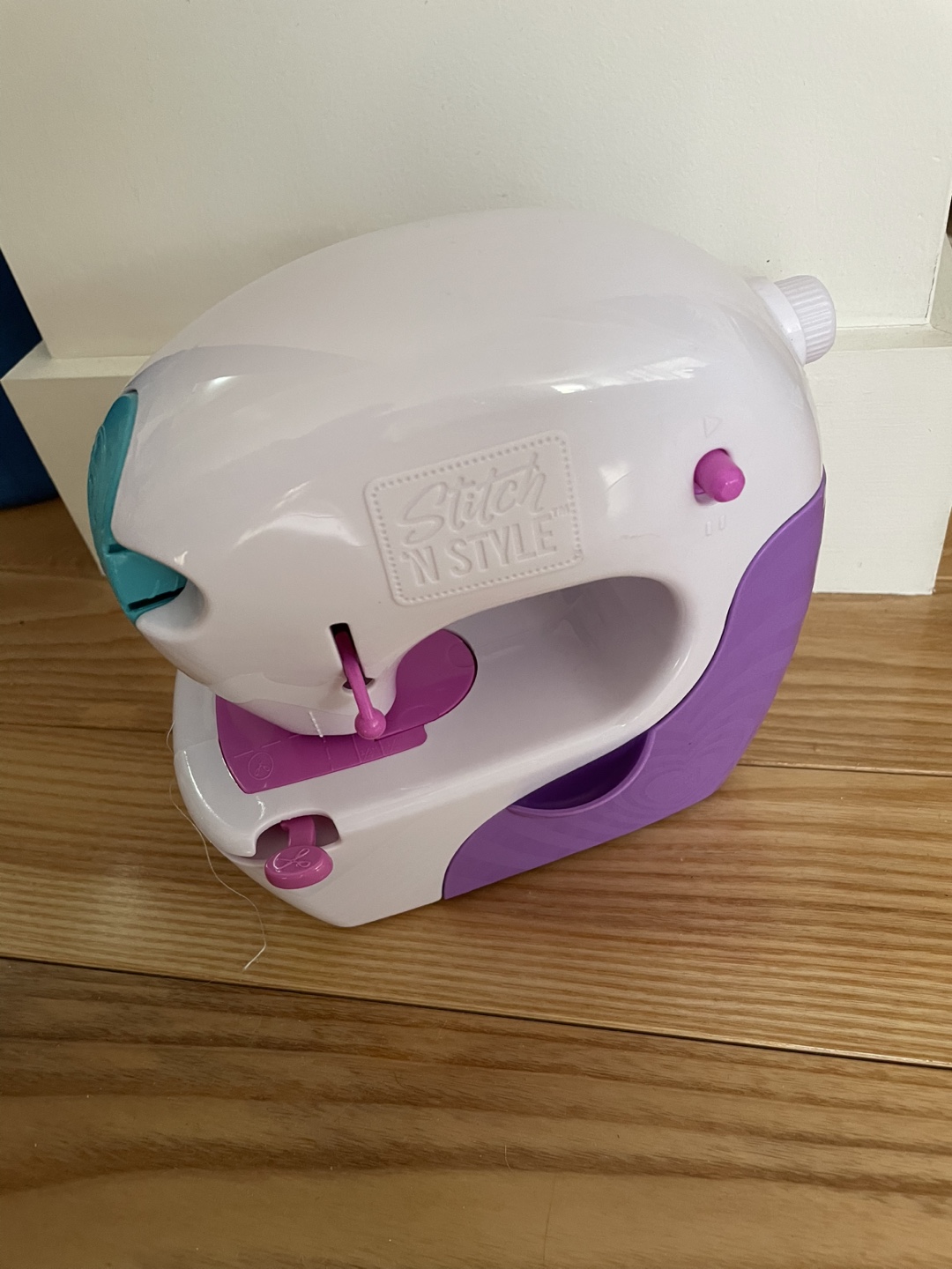 Stitch 'n Style Sewing Machine - photo 2