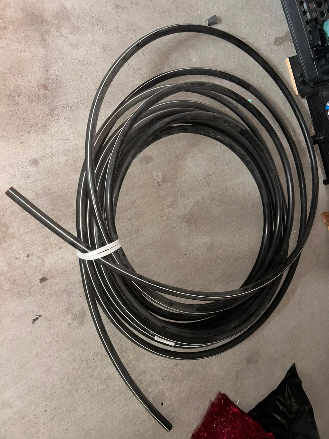 Sprinkling pipe