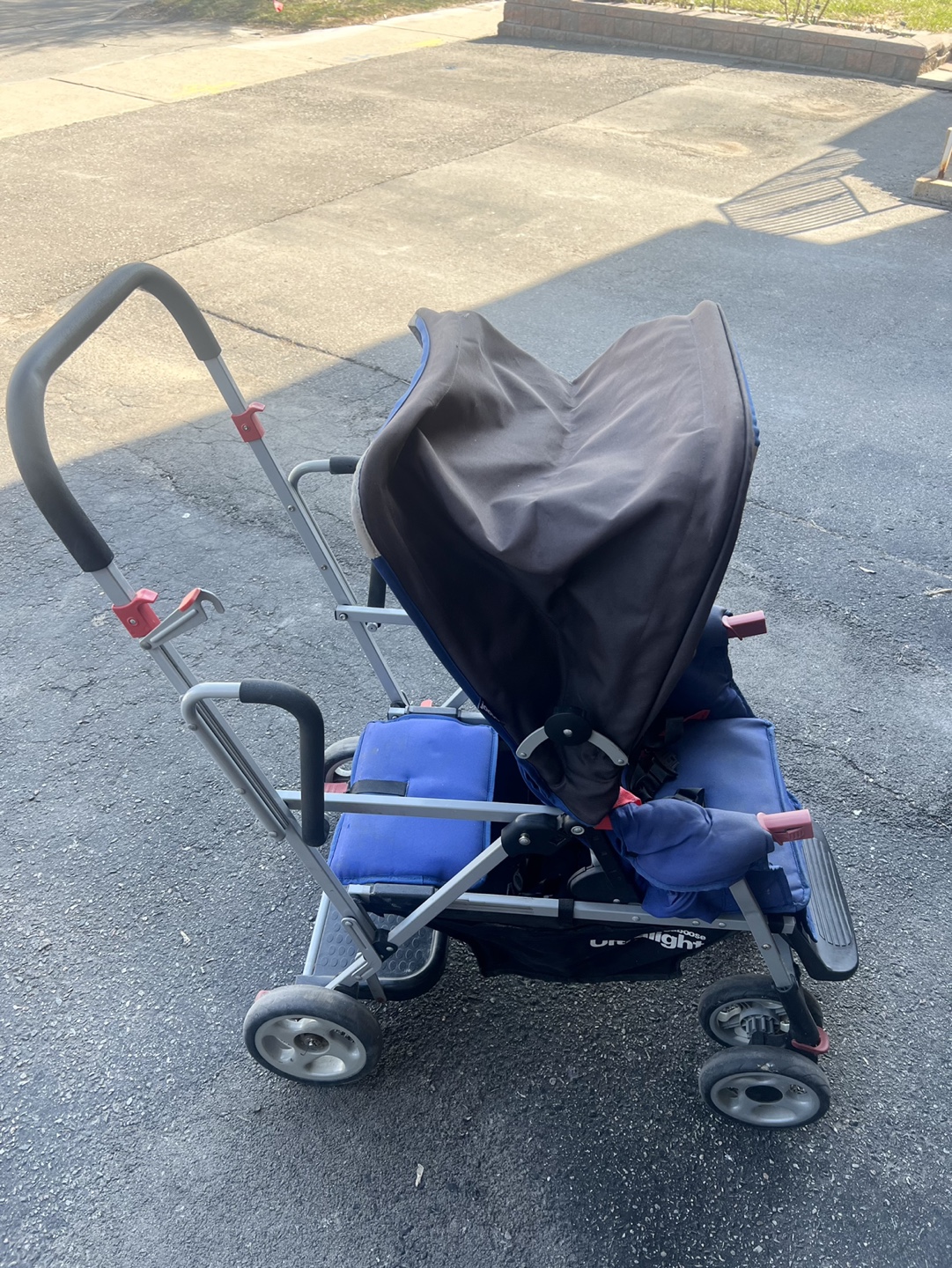 Joovy Caboose Sit and Stand Tandem Double Stroller - photo 4